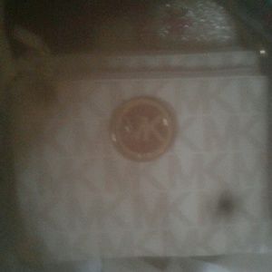Mk