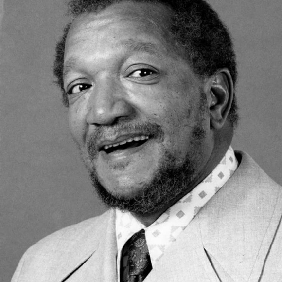 Meet your Posher, Adrienne - Picture 2 of 2