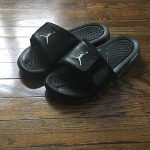 Jordan slippers. Great condition