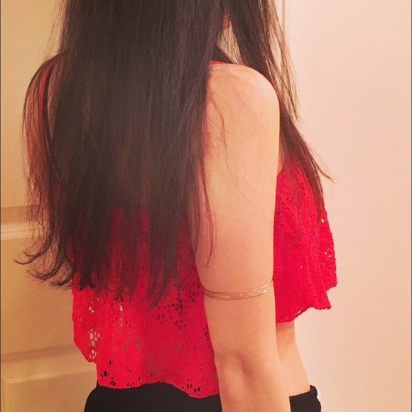 3 barely worn crochet crop tops. Red/blue/yellow. - Picture 2 of 2