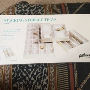 Staking Storage Trays