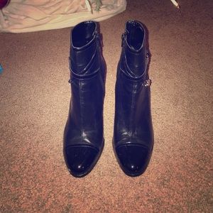 Great condition Ralph Lauren booties