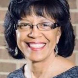 Meet your Posher, Nina