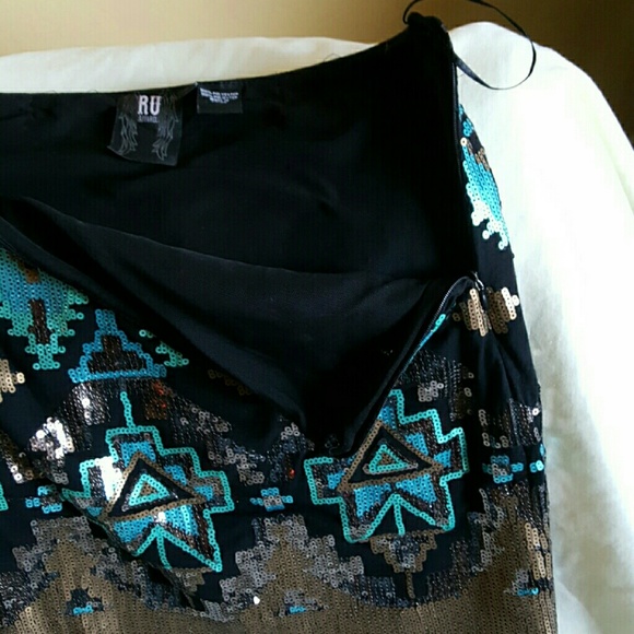 sequin mini skirt - Picture 2 of 3