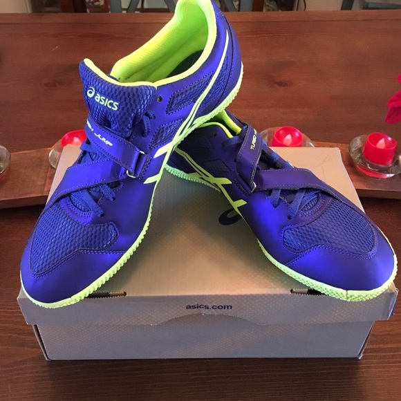 Asics turbo high jump shoes