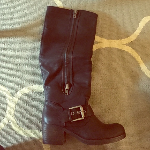 Black Cathy Jean boots! 👢✨