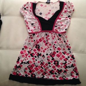 Maurice's dress shirt.