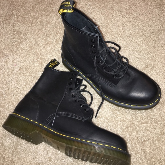 Black Size 9 Doc Marten Shoes
