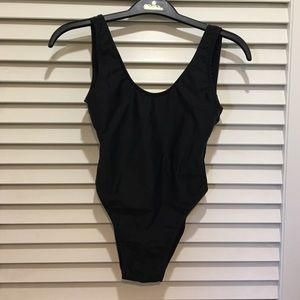 One piece black Swimwear