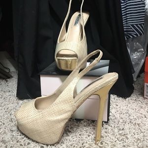 H by Halston gold and tan platform sling back