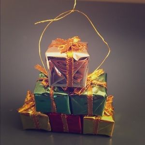 Present Christmas Ornament