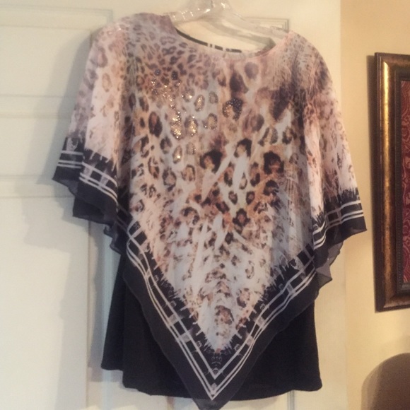 NWT women's blouse