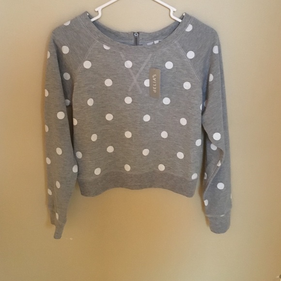 Cropped sweater