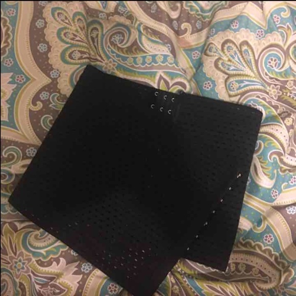 Waist trainer - Picture 4 of 4