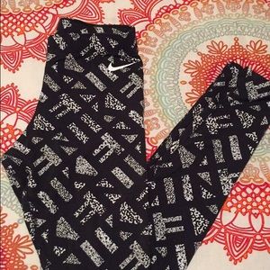 Nike leggings