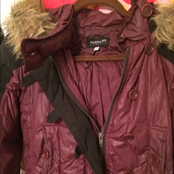 Timeless elegance - Picture 3 of 3