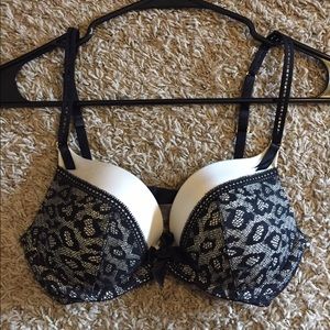 Victoria's Secret Very Sexy Push Up Bra.