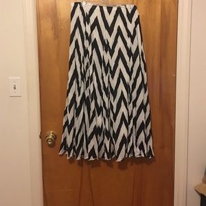 Black and white chevron maxi skirt
