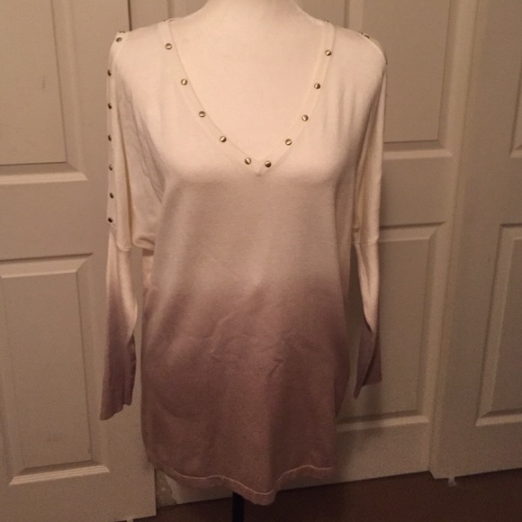 Ombré V neck cold shoulder tunic - Picture 1 of 4