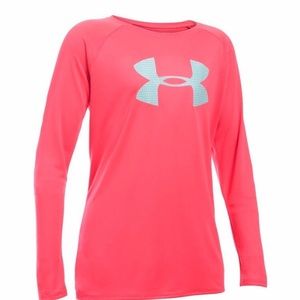 NWT Under Armour Long Sleeve T