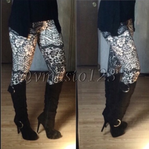 FLORAL LACE SOFT LEGGING - Picture 2 of 3