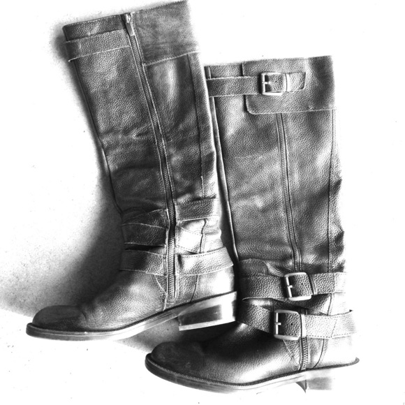 Black Riding boots