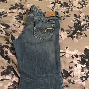 American eagle jeans