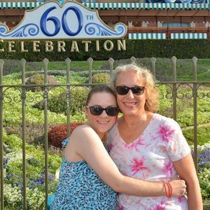 Meet your Posher, Kimberly