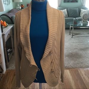 SHAWL COLLAR TAN CABLE DESIGN SWEATER 🌻