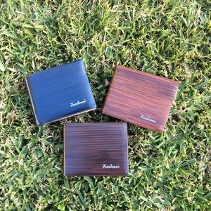 Wood Stain Men's Wallets