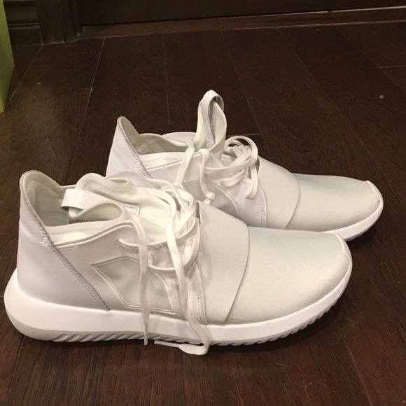 adidas tubular radial uncaged