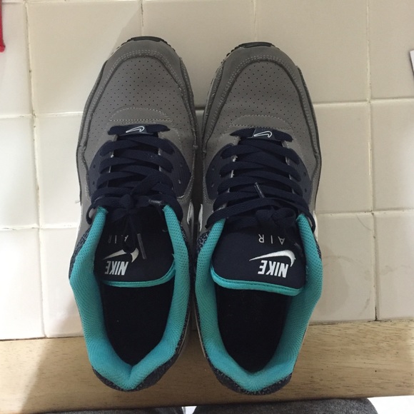 Nike Air Max's