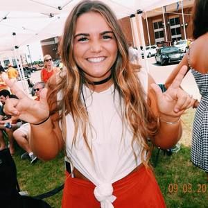 Meet your Posher, Layton