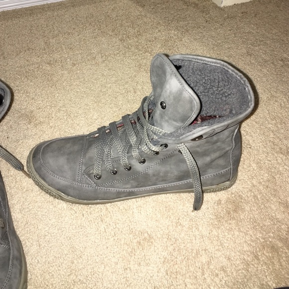 Mid booties - Picture 2 of 2