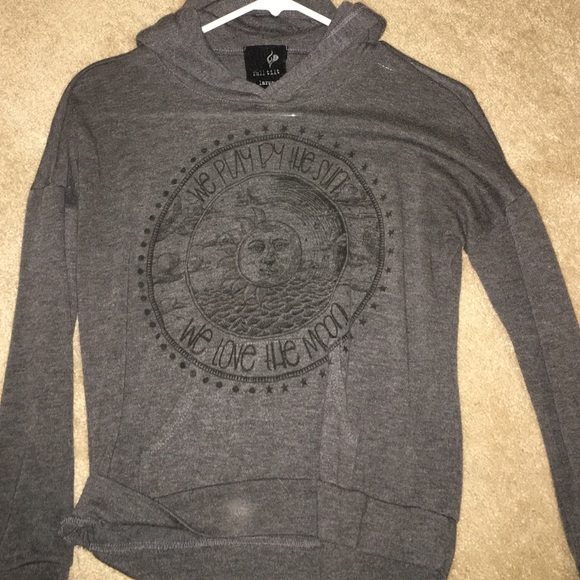 Cropped TILLYS sweatshirt - Picture 1 of 2