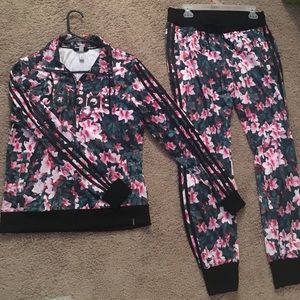 Adidas neo track suit