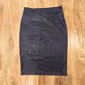 GORGEOUS pencil skirt