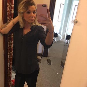 Meet your Posher, Kayla