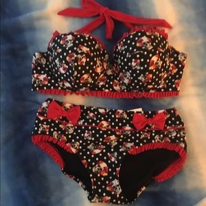 Skull and roses bikini