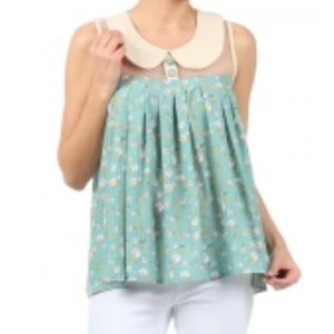NWT cute peter pan top