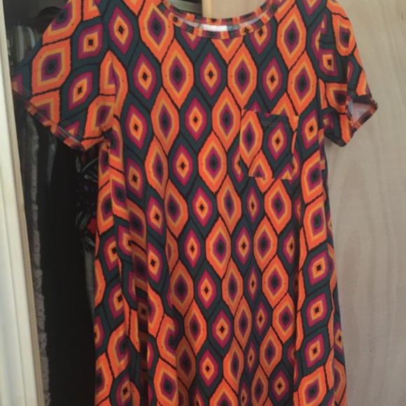 LuLaRoe Carly