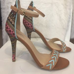 Chinese Laundry Ankle Strap Sandals