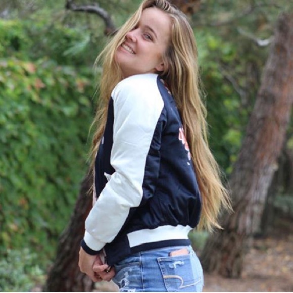 Meet your Posher, Allie