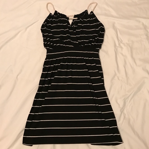 Sleeveless sailor midi dress