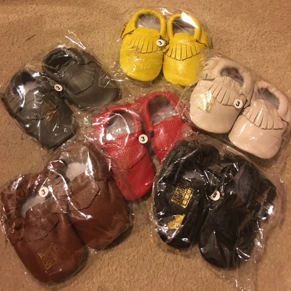 💯% genuine leather baby moccasins - Picture 2 of 3