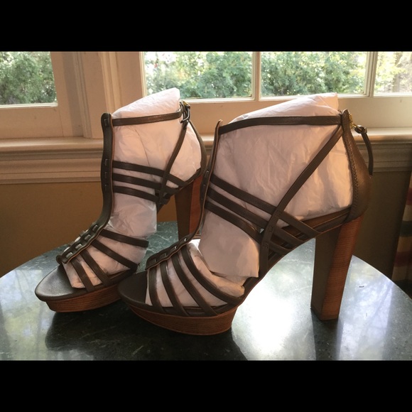 Nwt talbots heels
