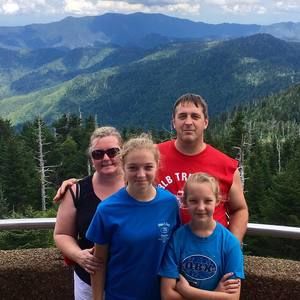 Meet your Posher, Amy l.