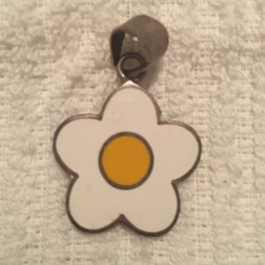 Flower pendant