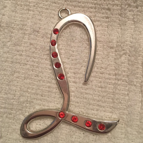 L Christmas ornament