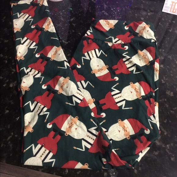 BNWT 🆕🆕 TC HOLIDAY LULAROE LEGGINGS